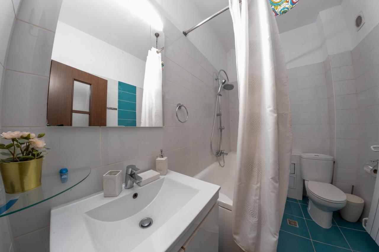 Nottara Theatre Spacious 85Sqm 1Br Ap With Self Check In Bucarest Esterno foto
